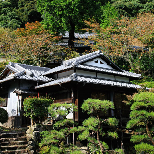 Kotohira Kadan