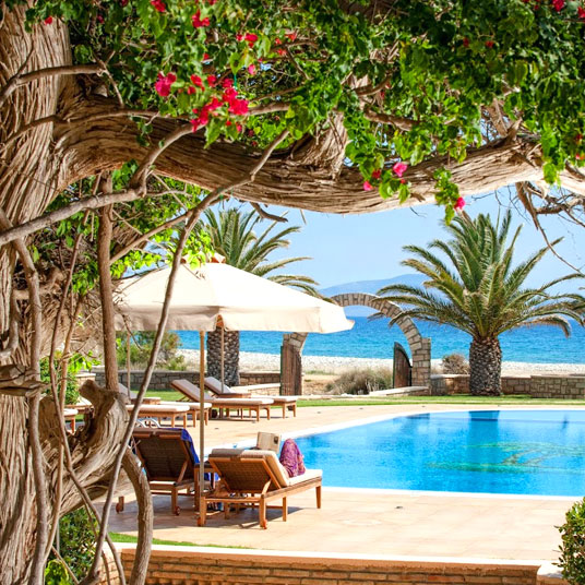 Finikas Hotel