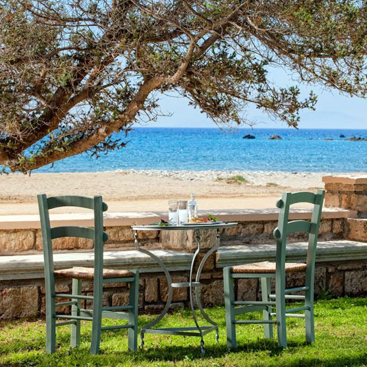 Finikas Hotel