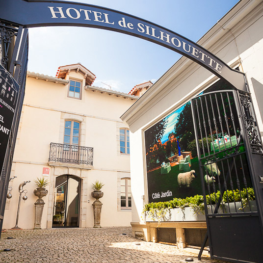 Hotel de Silhouette
