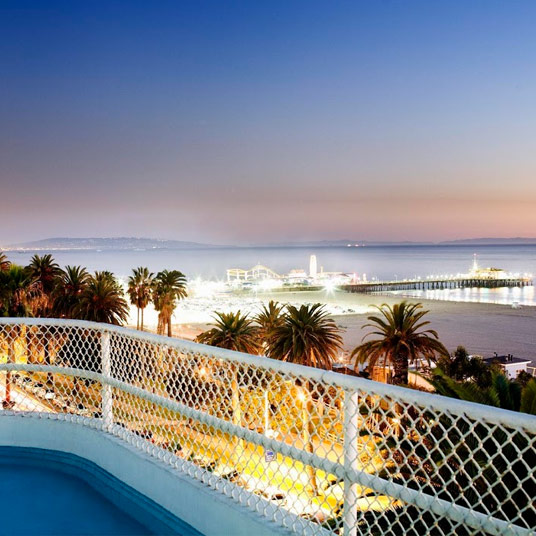 Hotel Shangri-la at the Ocean