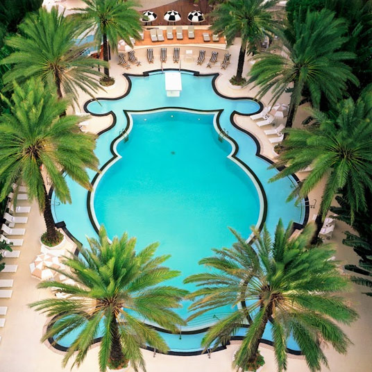 The Raleigh Miami Beach