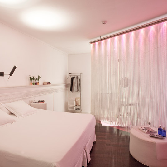 chic&basic Born Hotel