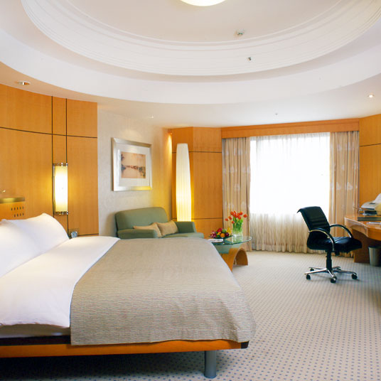 Makati Shangri-La, Manila