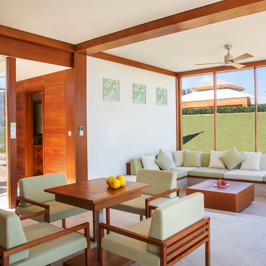 芽庄融合度假村 (Fusion Resort Nha Trang)