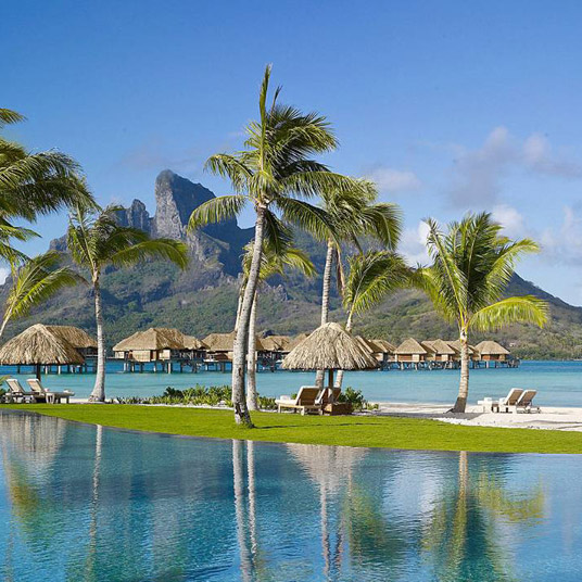 Four Seasons Resort Bora Bora