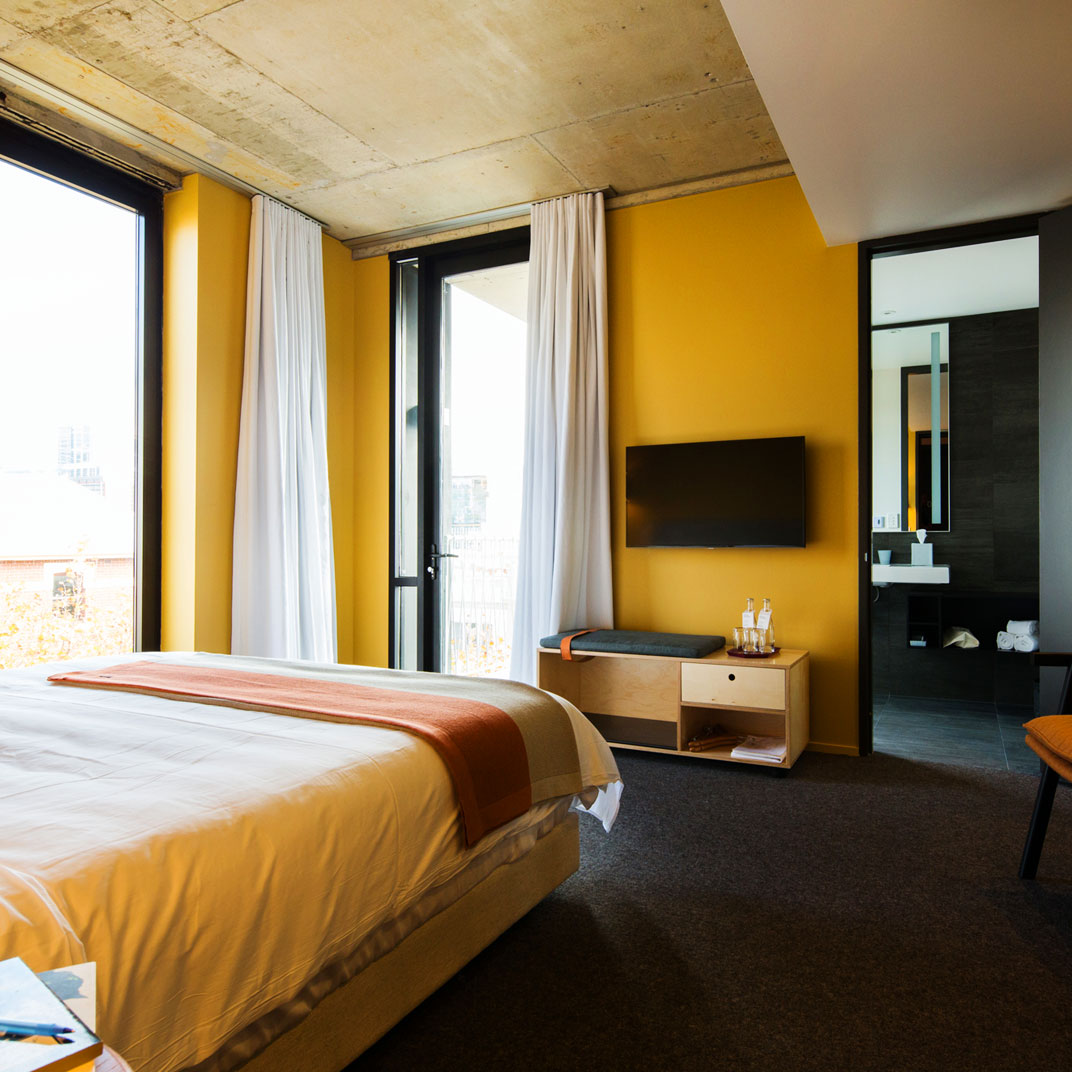 Alex Hotel