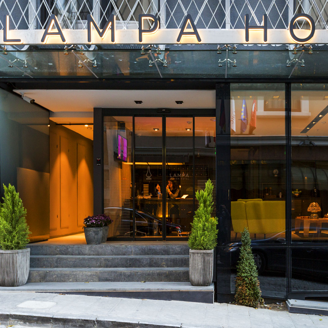 Lampa Design Hotel
