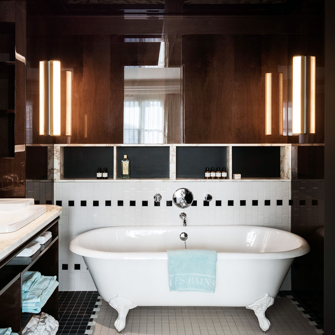 巴黎浴池酒店(Les Bains Paris)