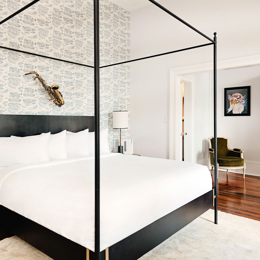 Henry Howard Hotel