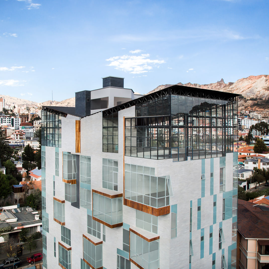 Atix Hotel