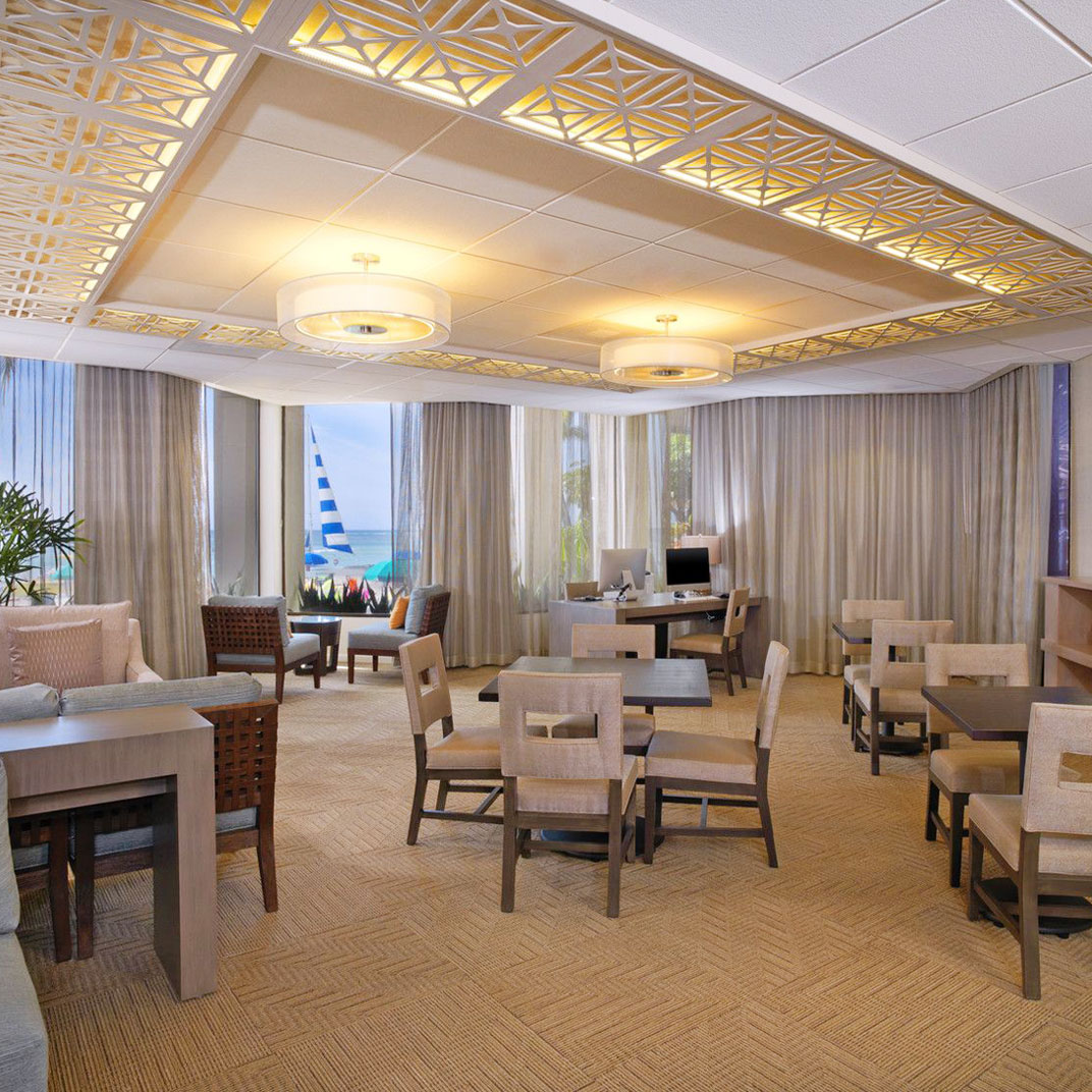 Moana Surfrider, Waikiki Beach