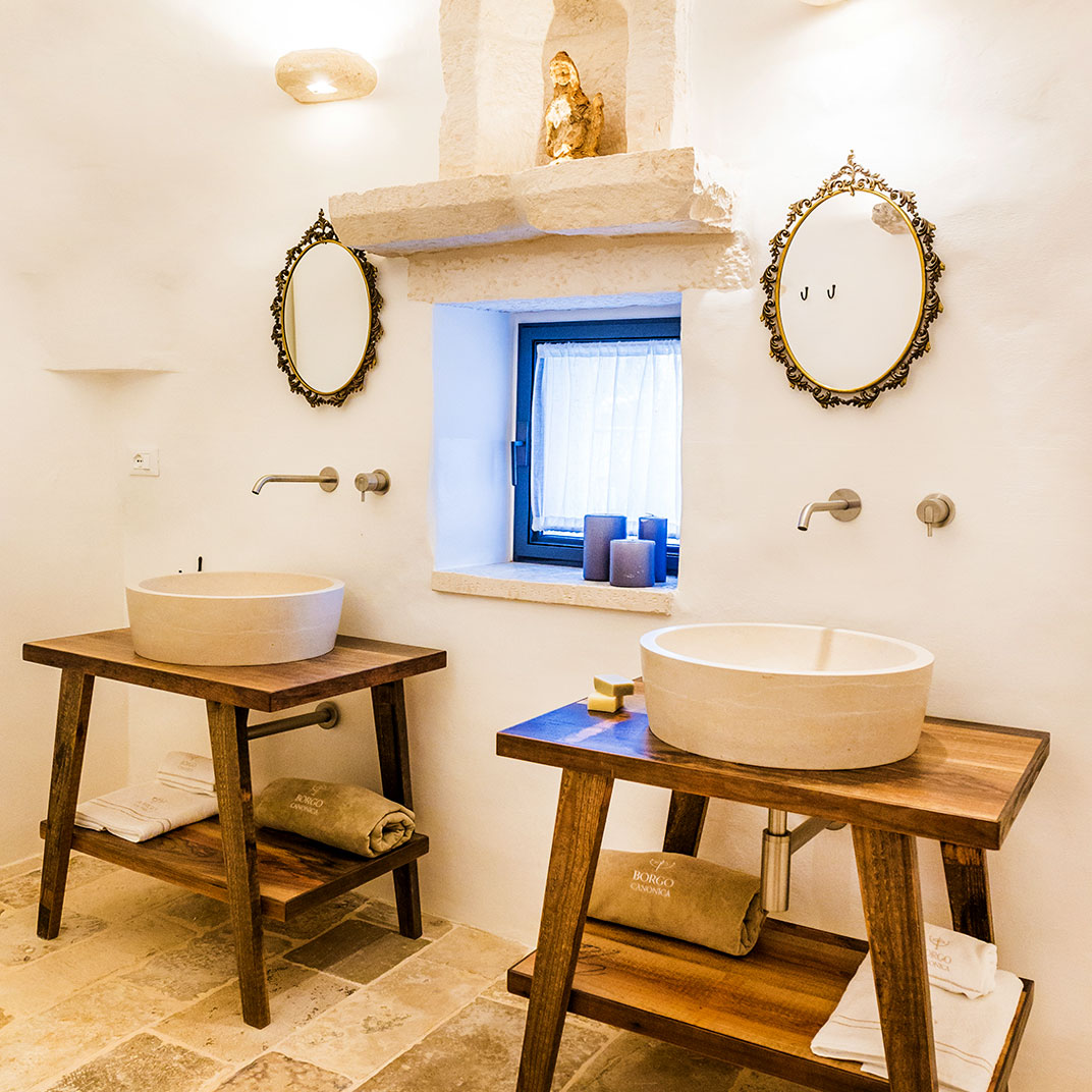 Borgo Canonica