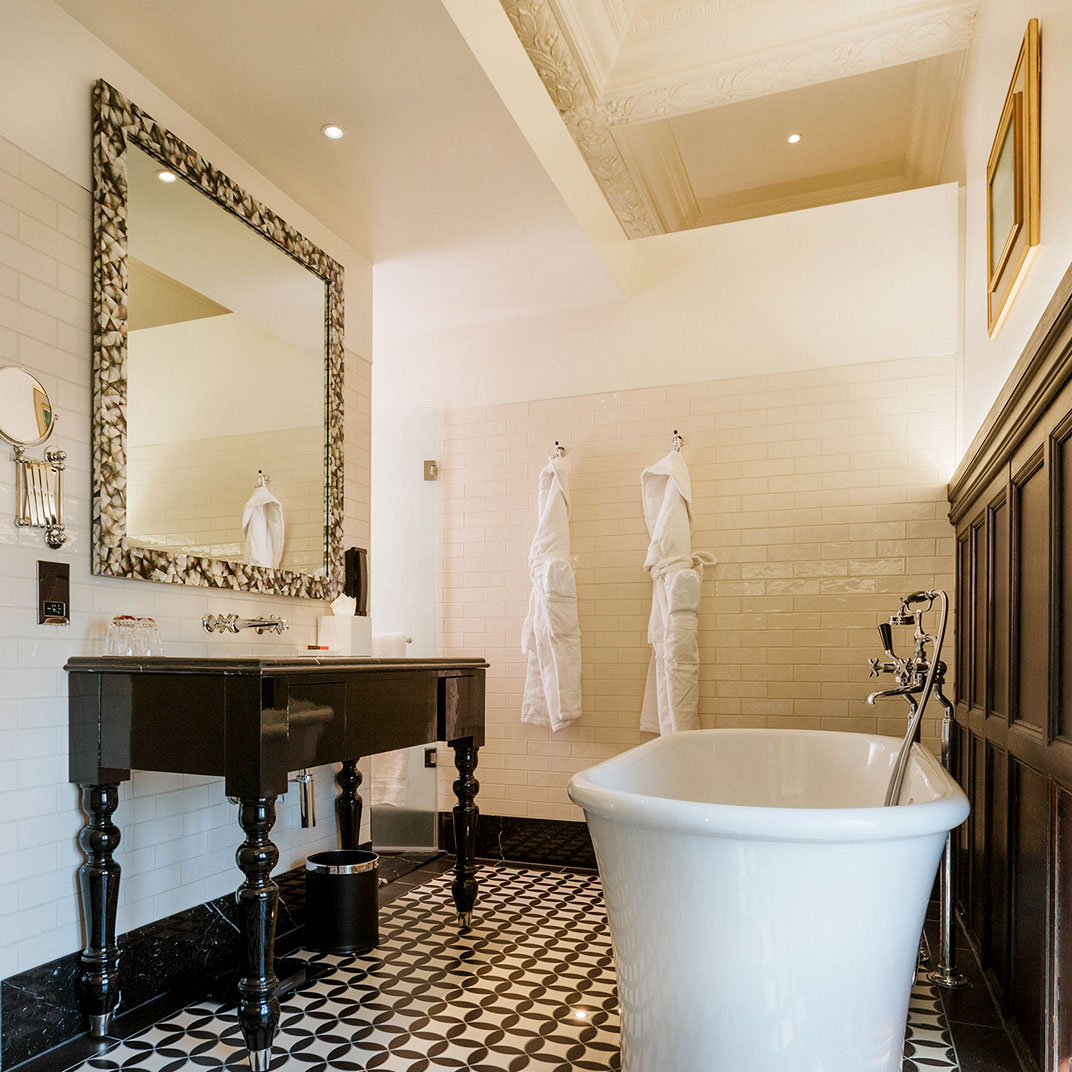 The Lalit London