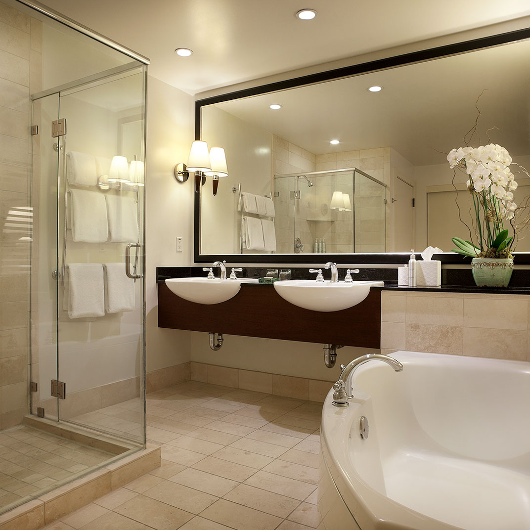 Casa Madrona Hotel & Spa